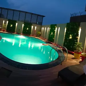 4* Hotel Surasena Regal Vista Agra