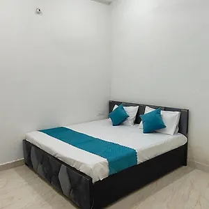 Hotel Taj Wonder Near Tajmahal, Agra (Uttar Pradesh)