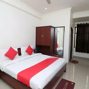 Hotel Gayatri Palace, Agra (Uttar Pradesh)